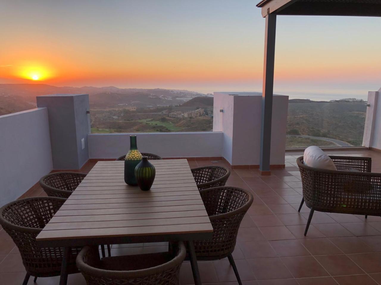 Luxury Apartment Rosita Sitio de Calahonda Екстериор снимка